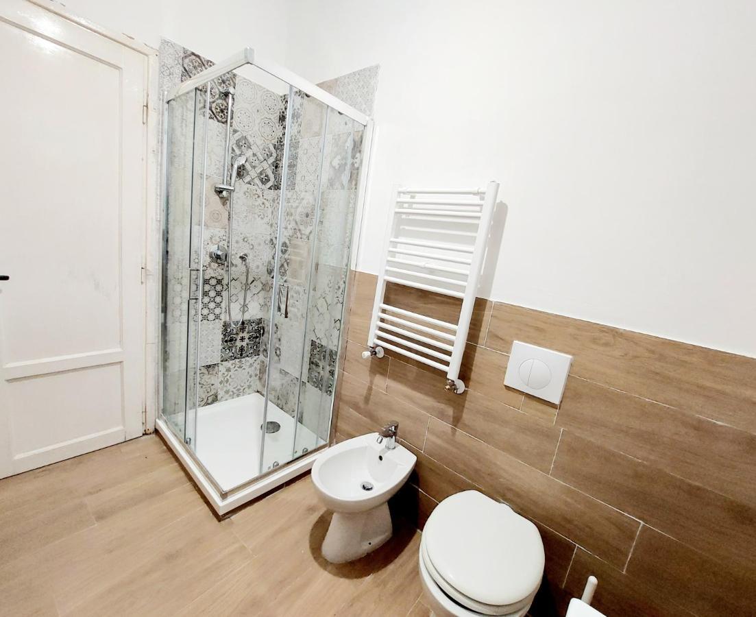 Bbhome Stylish Gold Apartment Near Trastevere Station ローマ エクステリア 写真