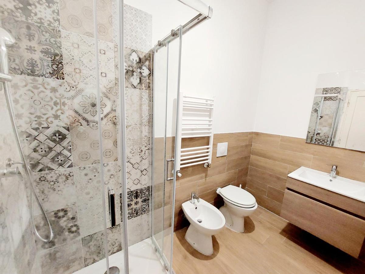 Bbhome Stylish Gold Apartment Near Trastevere Station ローマ エクステリア 写真
